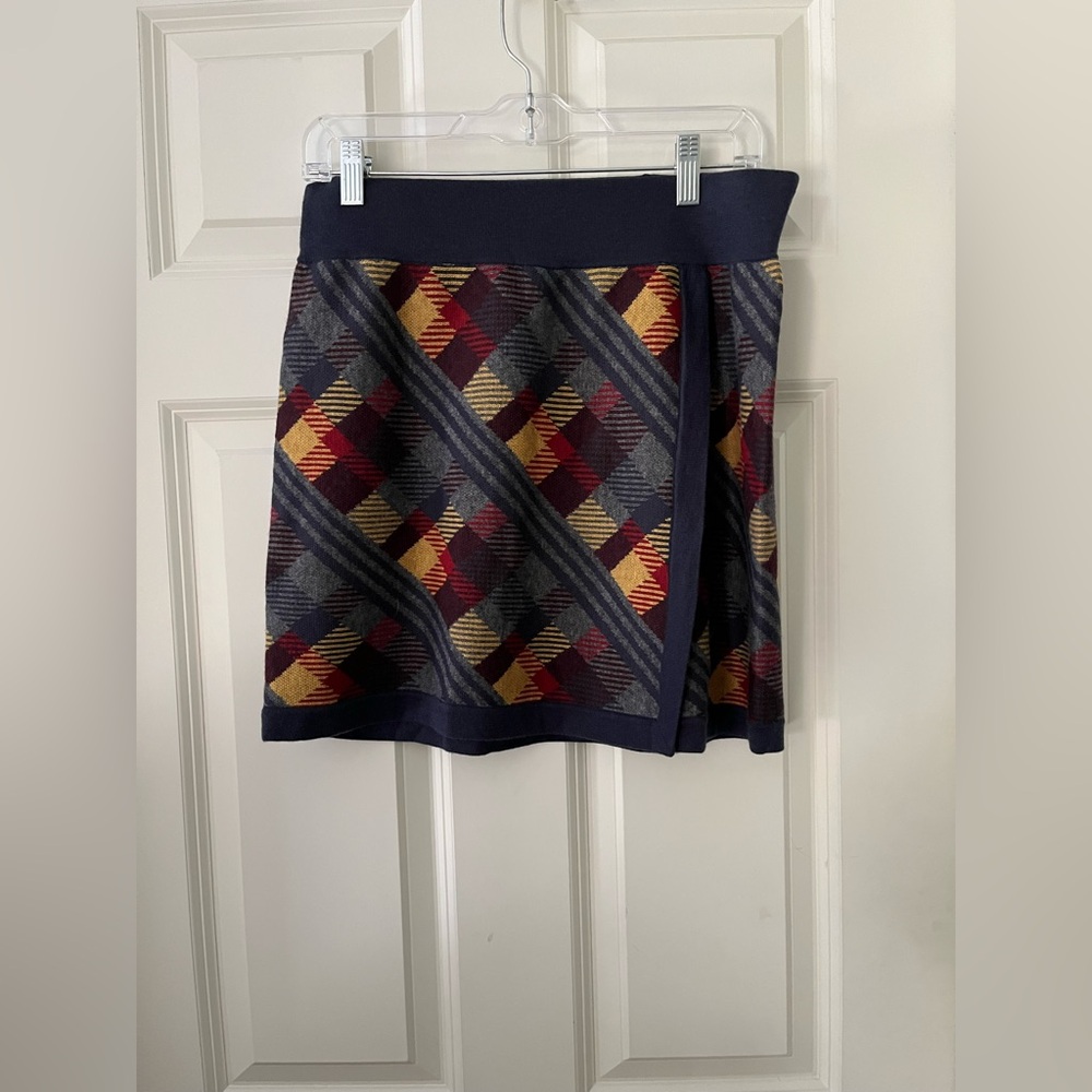 Title Nine Merino Wool Blend That's A Wrap Plaid Skirt - Navy/Red/Yellow size M